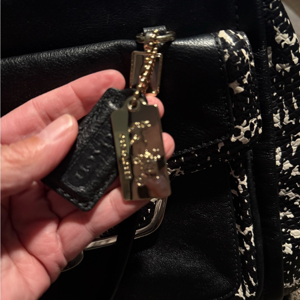 Coach handbag and wallet set - Picture 5 of 10